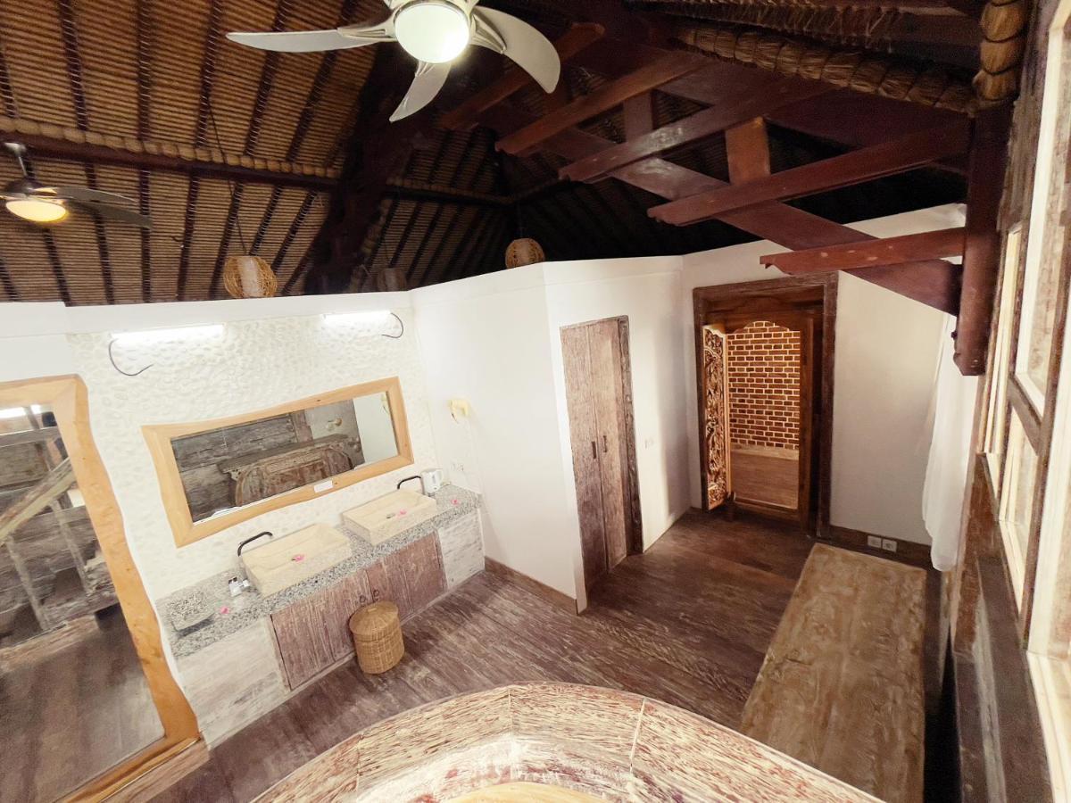 Princess Of Mentigi Bay Teluknarat Exterior photo